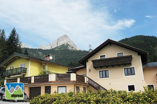 Huis met 4 appartementen Werfenweng Salzburgerland Oostenrijk