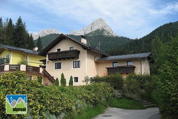 Huis met 4 appartementen Werfenweng Salzburgerland Oostenrijk