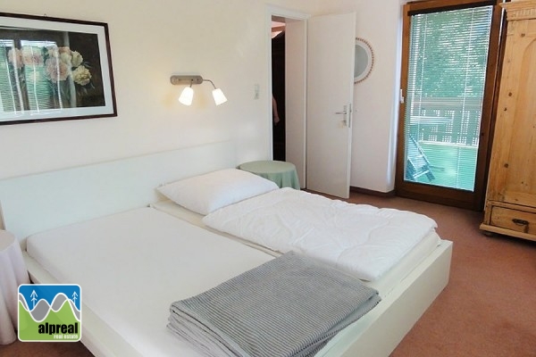 Haus mit 4 Apartements und Praxis Uttendorf Salzburgerland Österreich