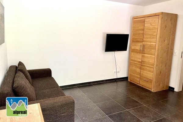 spacious 3-bedroom apartment Zell am See Salzburg Austria