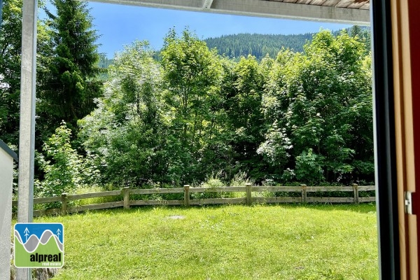 spacious 3-bedroom apartment Zell am See Salzburg Austria