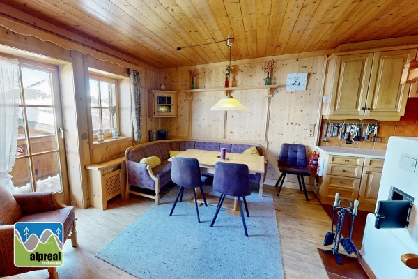 2 to 3-bedroom holiday home Hochkrimml Salzburg Austria