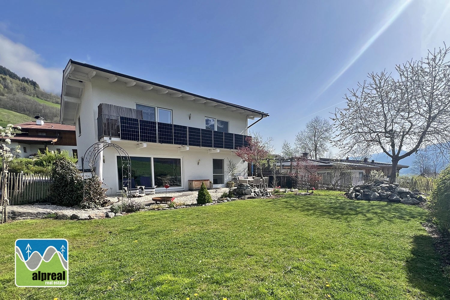 Haus mit 2 Appartements Piesendorf Salzburgerland Österreich Haus mit 2 Appartements Piesendorf Salzburgerland Österreich