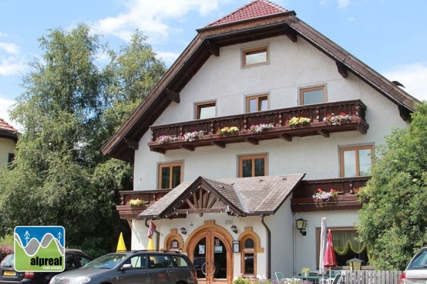 Guesthouse with 8 guest rooms Salzburgerland Austria