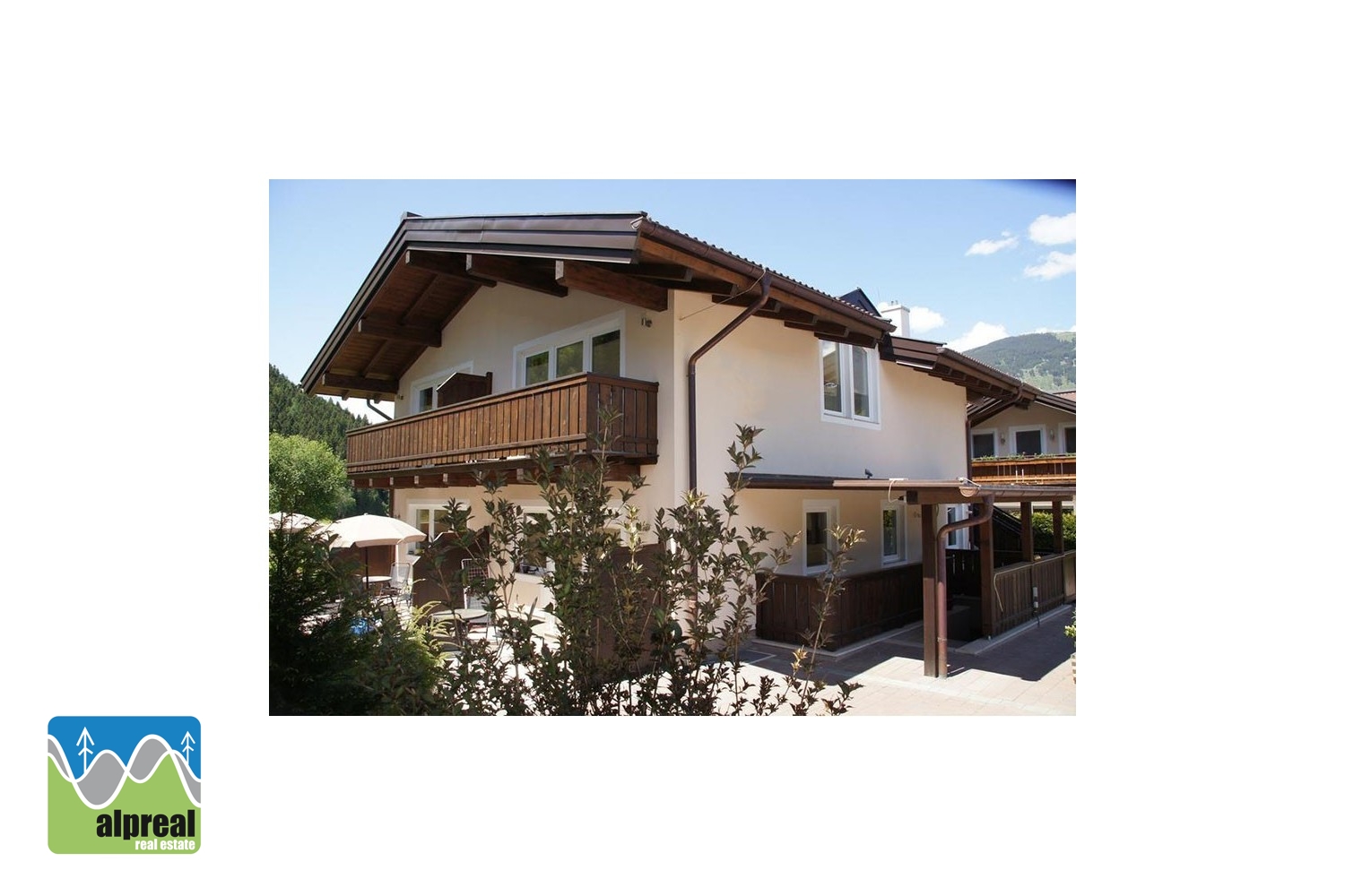 Apartmenthouse with 5 apartments in Hollersbach Salzburg Austria