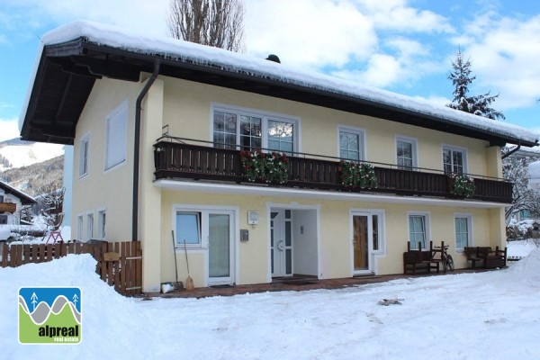 Appartementhuis met 3 appartementen Zell am See Salzburgerland Oostenrijk
