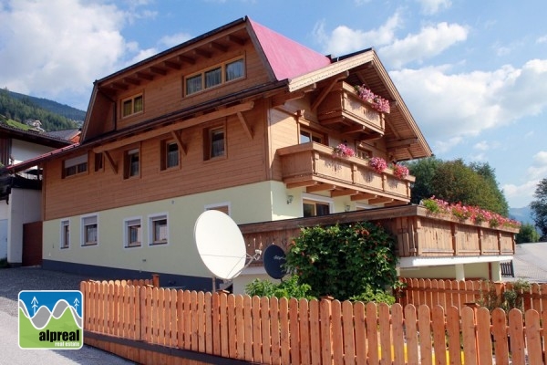 Appartementhuis met 4 appartementen Bramberg am Wildkogel Salzburgerland Oostenrijk