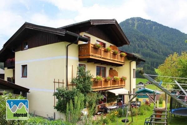 Bed and Breakfast with 38 beds St Martin am Tennengebirge Salzburg Austria