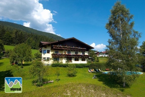 Bed and Breakfast with 38 beds St Martin am Tennengebirge Salzburg Austria