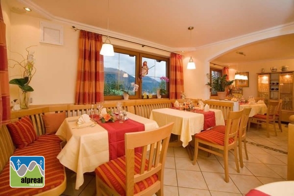 Bed and Breakfast with 38 beds St Martin am Tennengebirge Salzburg Austria