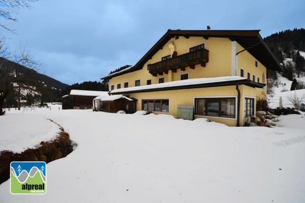 Gasthof met 18 kamers Pinzgau Oostenrijk
