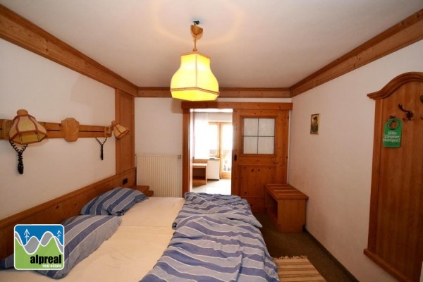 Gasthof with 18 rooms Pinzgau Austria