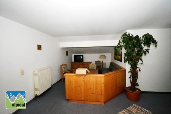 Gasthof with 18 rooms Pinzgau Austria