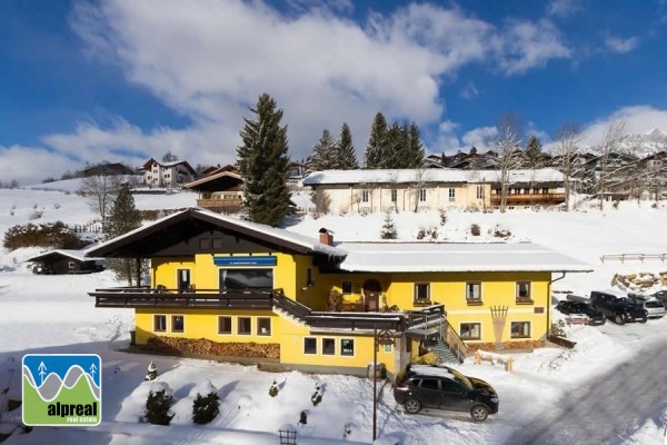 Huis met 3 woningen en bouwgrond Ski Amade Salzburgerland Oostenrijk