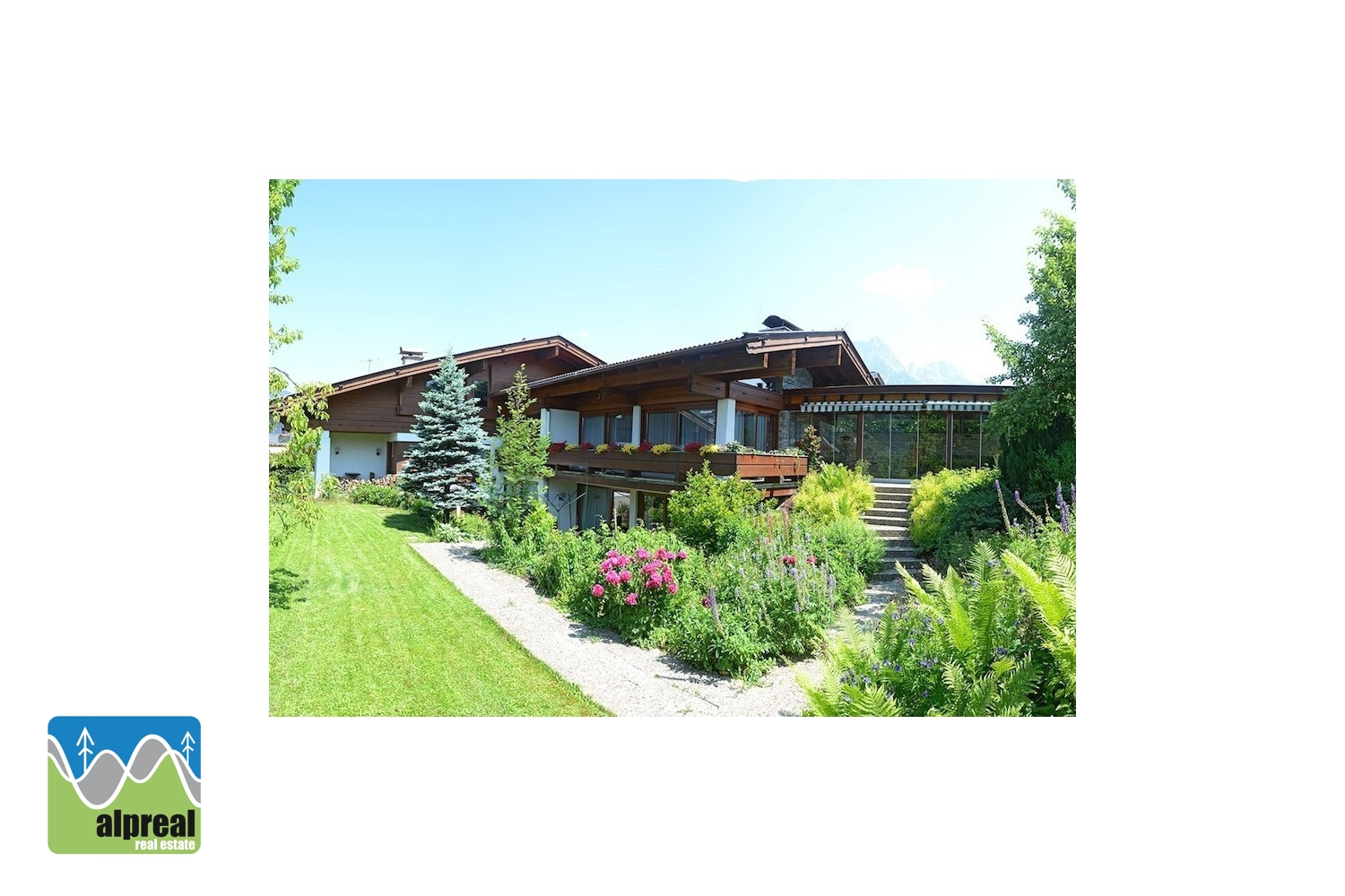 Huis Saalfelden Salzburgerland Oostenrijk Huis Saalfelden Salzburgerland Oostenrijk
